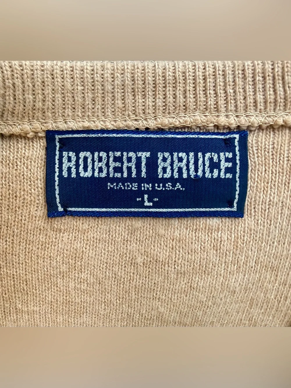 Vintage Robert Bruce USA Men’s L Beige V-Neck Fine Gauge Sweater